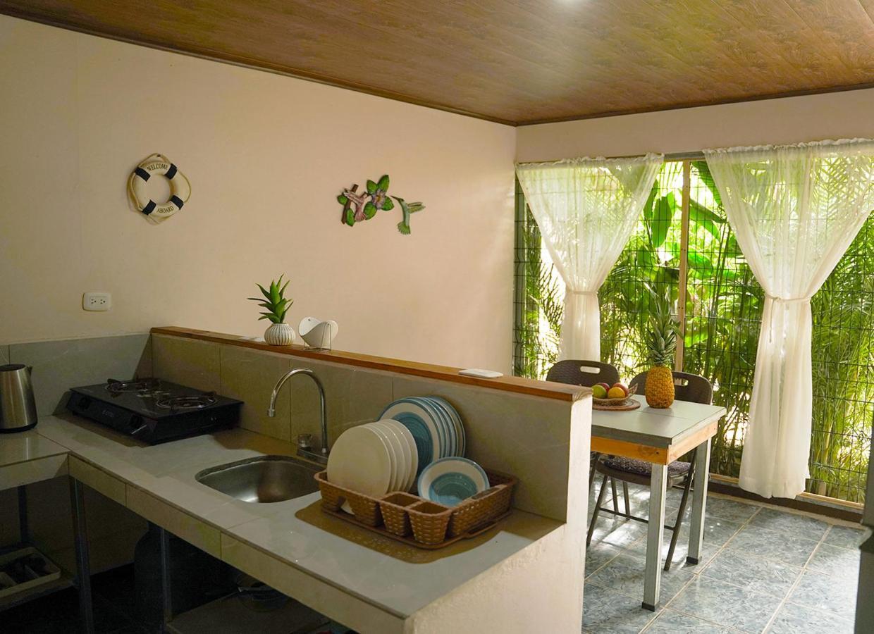Apartamentos Y Studios Brisas Del Mar Santa Teresa Playa Santa Teresa  Exterior photo
